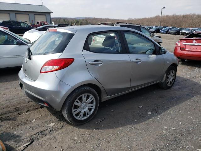 Photo 3 from auction – 2011 MAZDA MAZDA2 with VIN JM1DE1HZ5B0114588