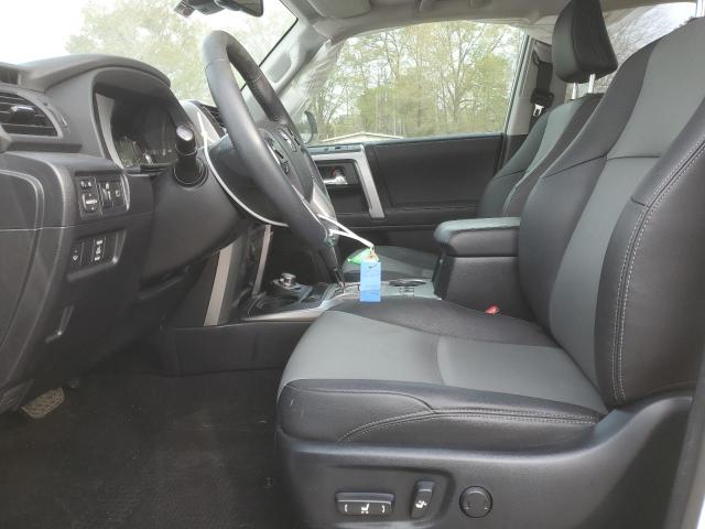 Photo 7 from auction – 2020 TOYOTA 4RUNNER SR with VIN JTEBU5JR6L5769919