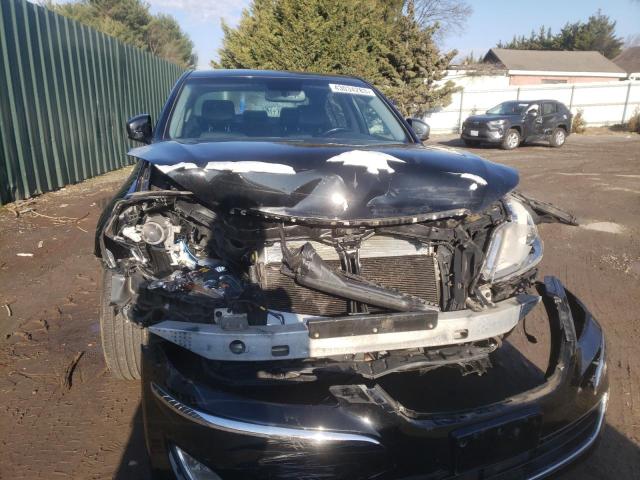 Photo 5 from auction – 2013 HYUNDAI GENESIS 3. with VIN KMHGC4DD8DU237968