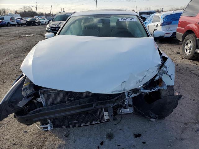 Photo 5 from auction – 2017 VOLKSWAGEN JETTA SE with VIN 3VWDB7AJ3HM305185