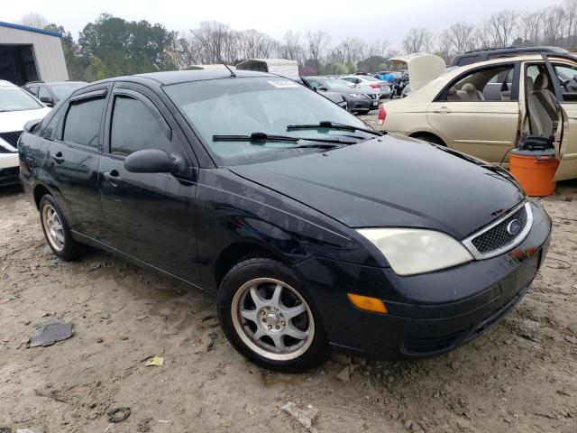 Photo 4 from auction – 2005 FORD FOCUS ZX4 with VIN 1FAFP34N65W170760