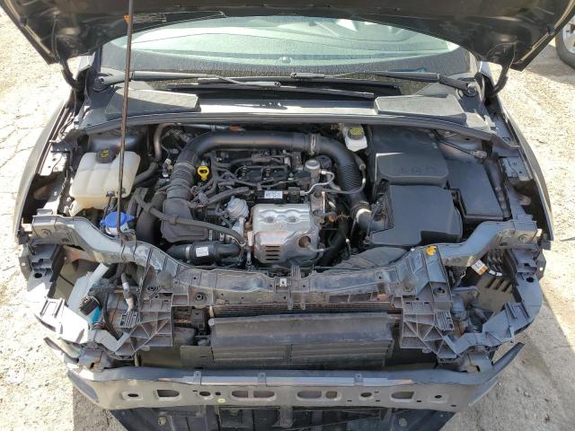 Photo 11 from auction – 2018 FORD FOCUS SE with VIN 1FADP3FE7JL243750