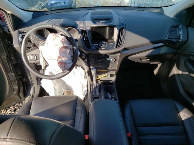 Zdjęcie 8 z aukcji – 2017 FORD ESCAPE TIT z VIN 1FMCU9J98HUC08503