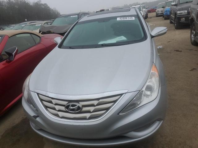 Photo 5 from auction – 2011 HYUNDAI SONATA SE with VIN 5NPEC4AC9BH000372