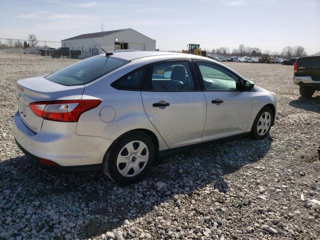 Photo 3 from auction – 2014 FORD FOCUS S with VIN 1FADP3E2XEL370876
