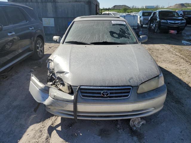 Photo 5 from auction – 2001 TOYOTA CAMRY LE with VIN JT2BF28K710296962