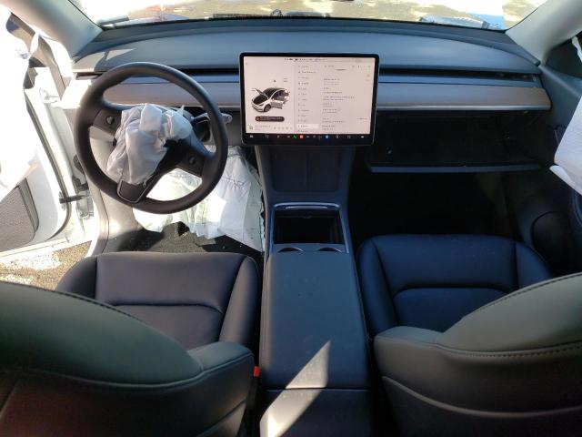 Photo 8 from auction – 2022 TESLA MODEL Y with VIN 7SAYGDEE2NF404178