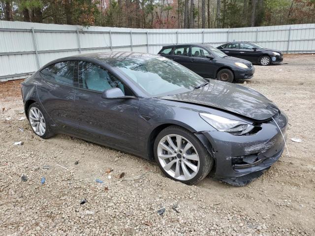 Photo 4 from auction – 2018 TESLA MODEL 3 with VIN 5YJ3E1EB9JF100454