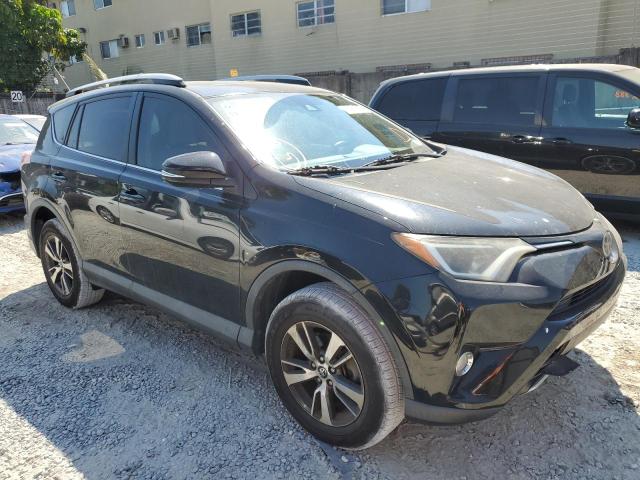 Photo 4 from auction – 2017 TOYOTA RAV4 XLE with VIN 2T3WFREV8HW323995