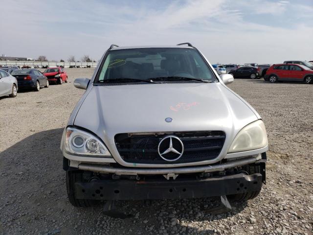 Photo 5 from auction – 2002 MERCEDES-BENZ ML 320 with VIN 4JGAB54E32A367971