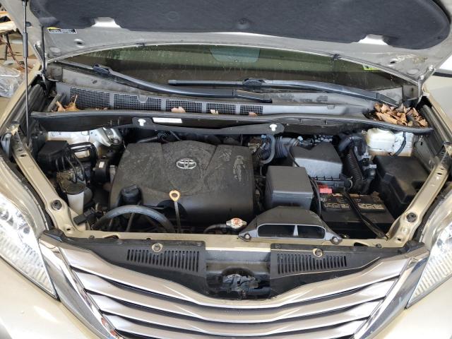 Photo 12 from auction – 2017 TOYOTA SIENNA XLE with VIN 5TDYZ3DC0HS857636
