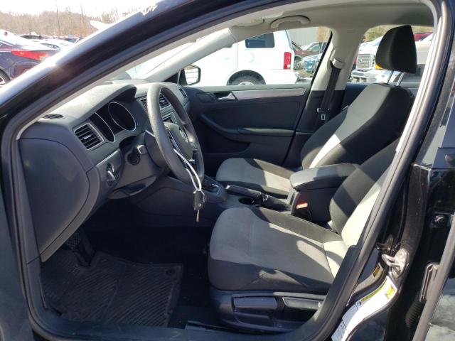 Photo 7 from auction – 2017 VOLKSWAGEN JETTA S with VIN 3VW2B7AJ5HM334484