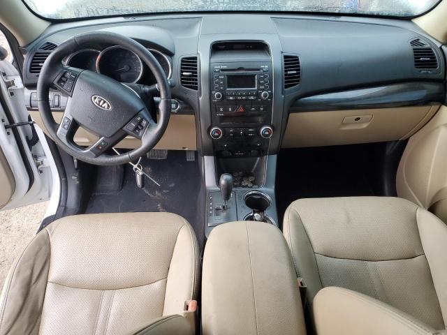 Photo 8 from auction – 2011 KIA SORENTO EX with VIN 5XYKU4A26BG021890