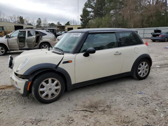 MINI COOPER 2004 with VIN WMWRC33434TC49928 - Photo from auction