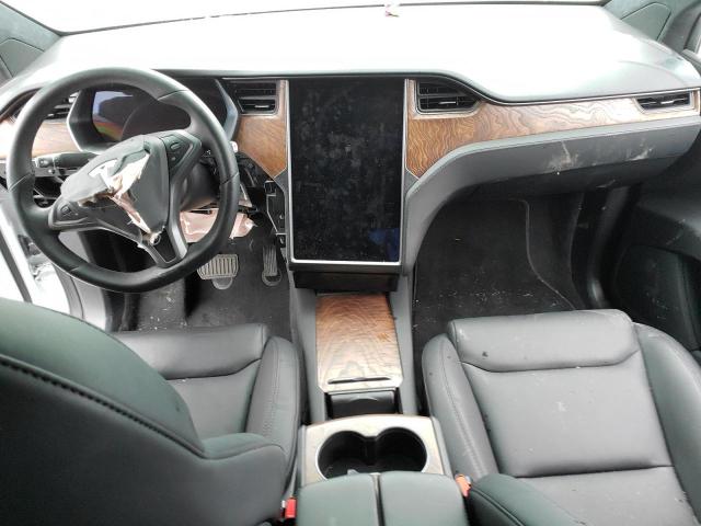 Photo 8 from auction – 2020 TESLA MODEL X with VIN 5YJXCBE2XLF263274