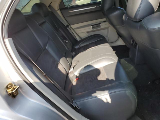 Photo 10 from auction – 2006 CHRYSLER 300C SRT-8 with VIN 2C3KA73W16H498300