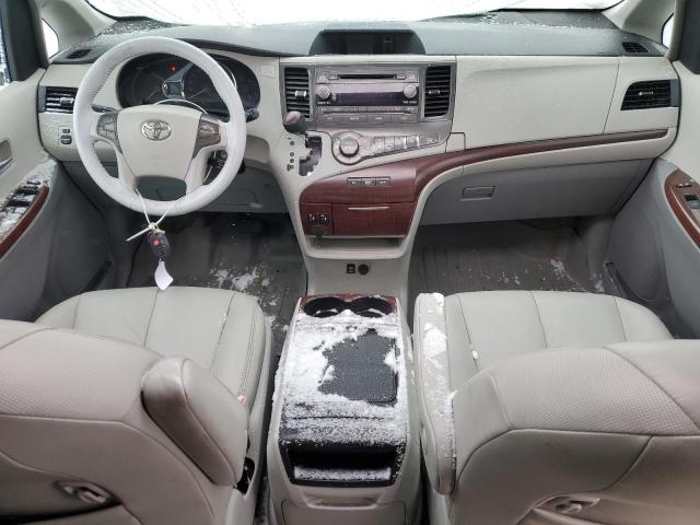 Photo 8 from auction – 2012 TOYOTA SIENNA XLE with VIN 5TDYK3DC7CS185930