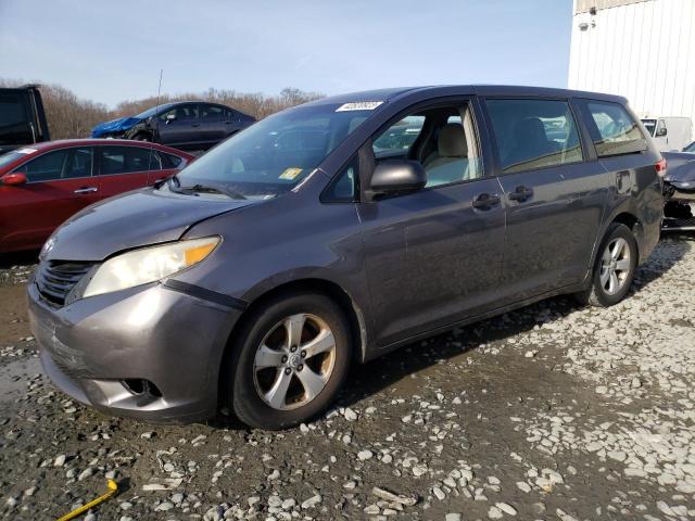 TOYOTA SIENNA 2011 with VIN 5TDZK3DC6BS072599 - Photo from auction