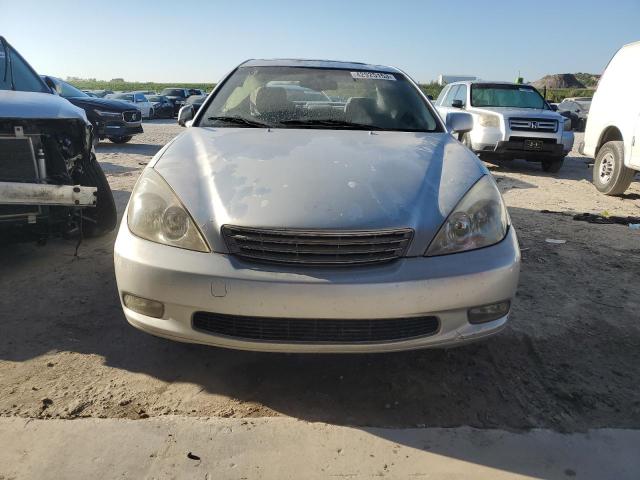 Photo 5 from auction – 2002 LEXUS ES 300 with VIN JTHBF30G620047024