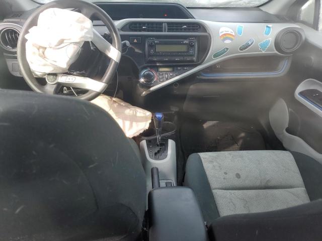 Photo 8 from auction – 2012 TOYOTA PRIUS C with VIN JTDKDTB32C1026586