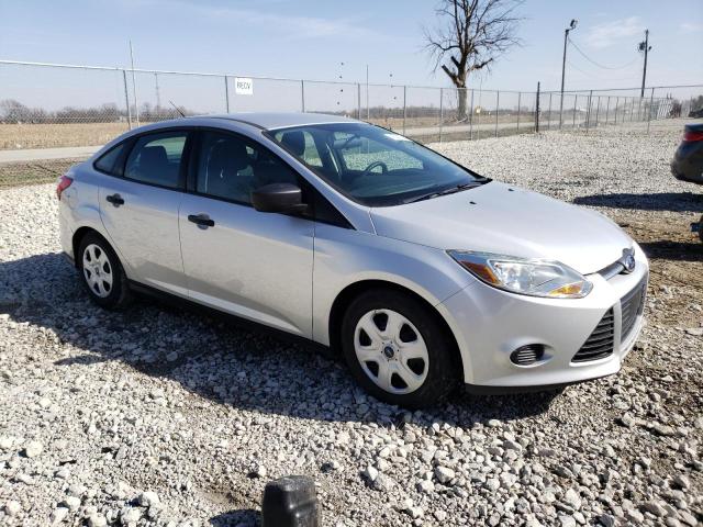 Photo 4 from auction – 2014 FORD FOCUS S with VIN 1FADP3E2XEL370876