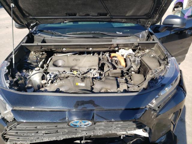 Photo 11 from auction – 2021 TOYOTA RAV4 LE with VIN JTMLWRFV9MD559449
