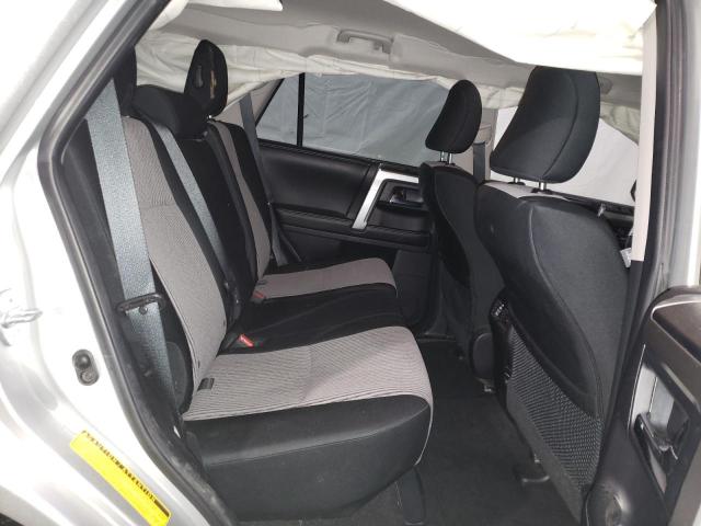 Photo 11 from auction – 2015 TOYOTA 4RUNNER SR with VIN JTEBU5JR1F5258056