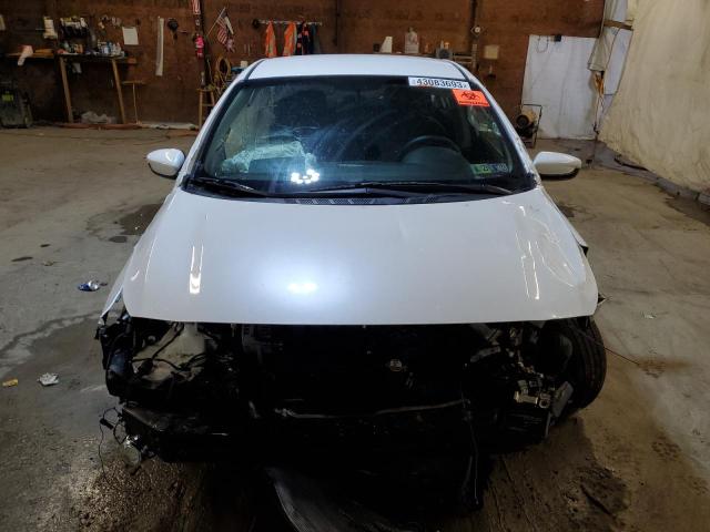Photo 5 from auction – 2017 KIA FORTE LX with VIN 3KPFL4A73HE133018