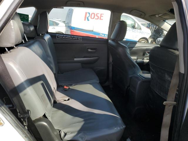 Photo 10 from auction – 2015 TOYOTA PRIUS V with VIN JTDZN3EU3FJ022809