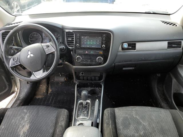 Photo 8 from auction – 2017 MITSUBISHI OUTLANDER with VIN JA4AD2A31HZ052963