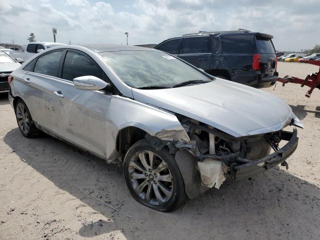 Photo 4 from auction – 2012 HYUNDAI SONATA SE with VIN 5NPEC4AB3CH355420
