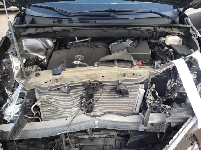 Photo 12 from auction – 2018 TOYOTA HIGHLANDER with VIN 5TDKZRFH4JS548226