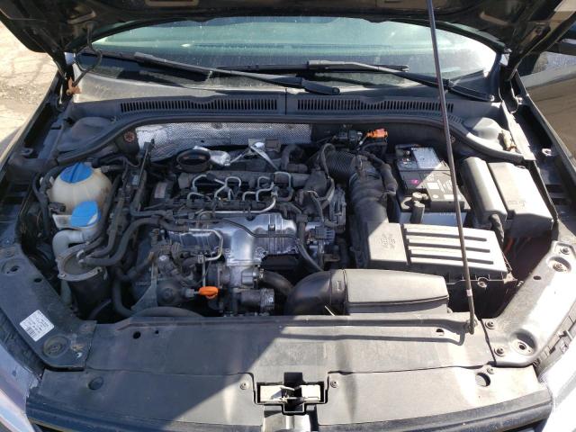 Photo 11 from auction – 2013 VOLKSWAGEN JETTA with VIN 3VWLL7AJ0DM246079