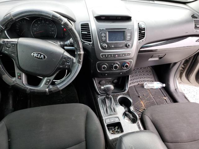 Photo 8 from auction – 2014 KIA SORENTO LX with VIN 5XYKT3A6XEG446971