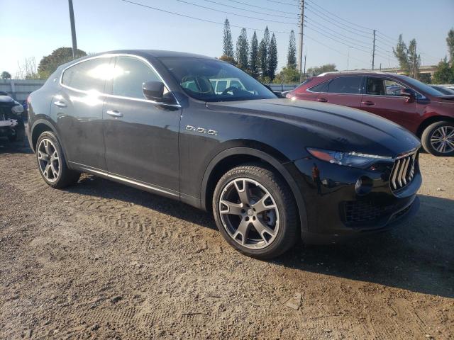 Photo 4 from auction – 2018 MASERATI LEVANTE with VIN ZN661XUA6JX279013