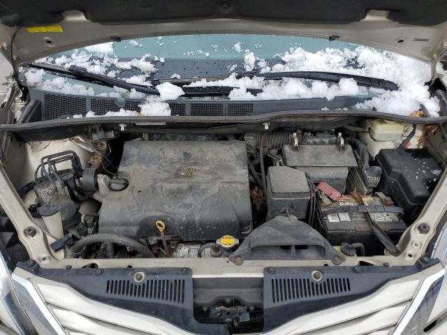 Photo 12 from auction – 2015 TOYOTA SIENNA LE with VIN 5TDKK3DC0FS533576