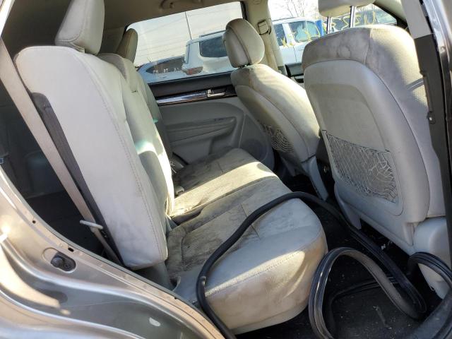 Photo 11 from auction – 2013 KIA SORENTO LX with VIN 5XYKTDA27DG348109