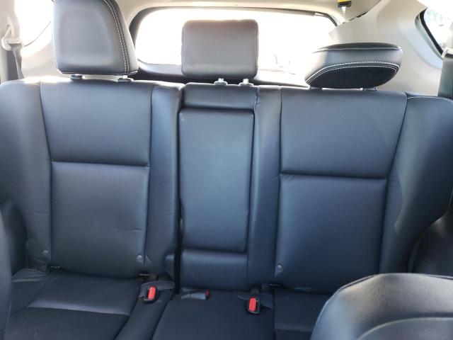 Photo 10 from auction – 2018 TOYOTA RAV4 LIMIT with VIN 2T3YFREV3JW476525