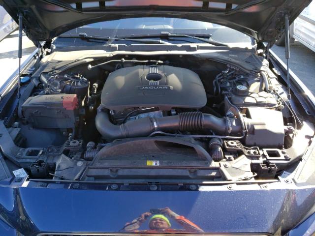 Photo 11 from auction – 2017 JAGUAR XE with VIN SAJAR4BG0HA967243