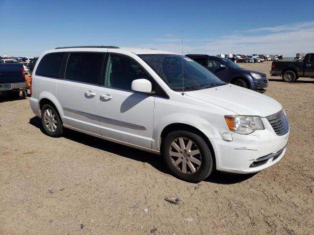 Photo 4 from auction – 2016 CHRYSLER TOWN & COU with VIN 2C4RC1BG9GR267975