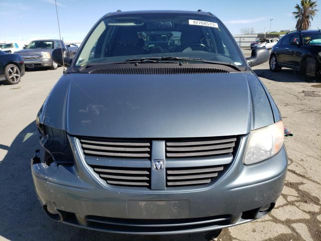 Photo 5 from auction – 2005 DODGE GRAND CARA with VIN 2D8GP44L75R118034