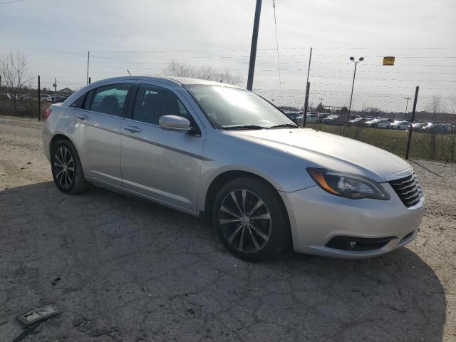 Photo 4 from auction – 2012 CHRYSLER 200 TOURIN with VIN 1C3CCBBG9CN296982