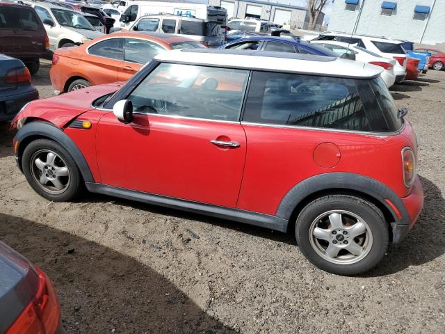 Photo 2 from auction – 2009 MINI COOPER with VIN WMWMF335X9TW71130