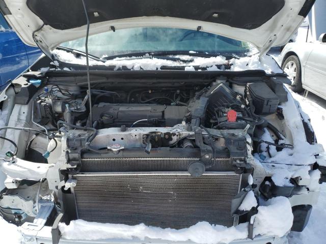 Photo 11 from auction – 2015 HONDA CR-V LX with VIN 5J6RM4H33FL080977