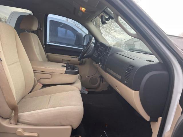 Фото 5 с аукциона – 2008 CHEVROLET SILVERADO с VIN 1GCHK23618F162124