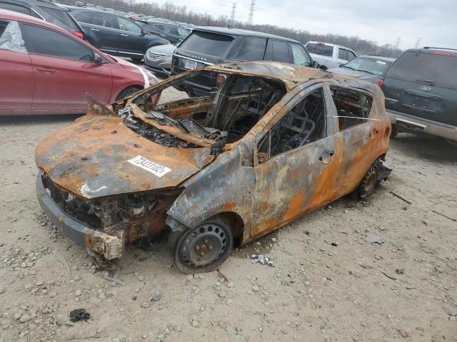 TOYOTA PRIUS C 2016 with VIN JTDKDTB3XG1118499 - Photo from auction
