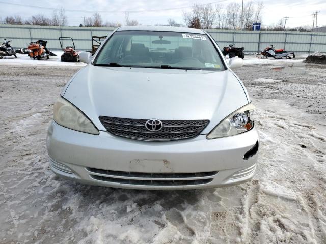 Photo 5 from auction – 2002 TOYOTA CAMRY LE with VIN 4T1BE32K12U103462