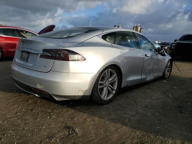 Photo 3 from auction – 2013 TESLA MODEL S with VIN 5YJSA1DN5DFP08611