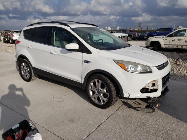 Photo 4 from auction – 2016 FORD ESCAPE SE with VIN 1FMCU0GX7GUA21172