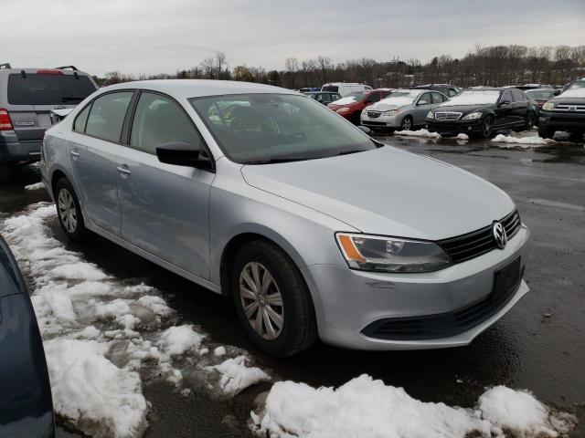Photo 4 from auction – 2014 VOLKSWAGEN JETTA BASE with VIN 3VW2K7AJ9EM253113